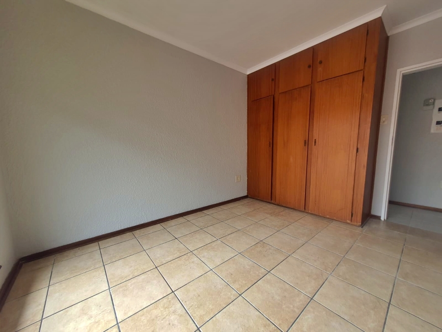 2 Bedroom Property for Sale in Potchefstroom North West